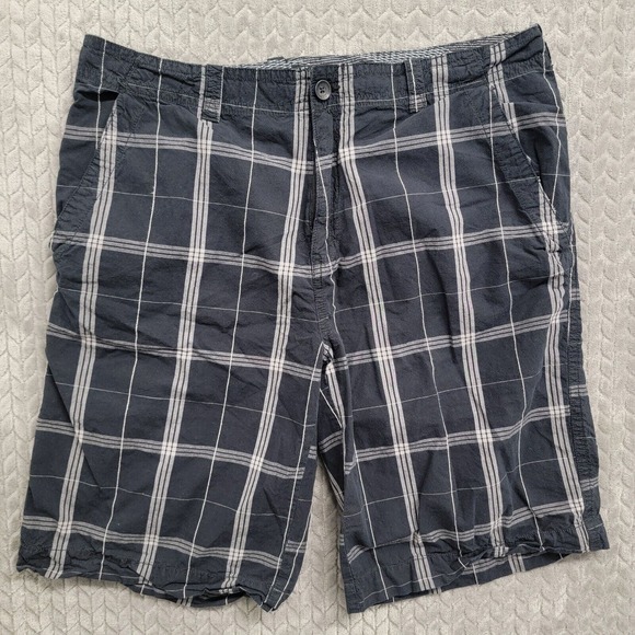 BKE Shorts Mens 38 Black Plaid Flat Front 12" Inseam Mid Rise Cotton Adult - Picture 1 of 7